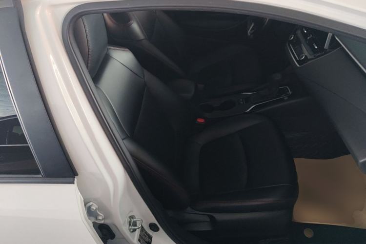 Used Toyota Corolla 2021 TNGA 1.5L CVT Elite Edition Right Front Seat