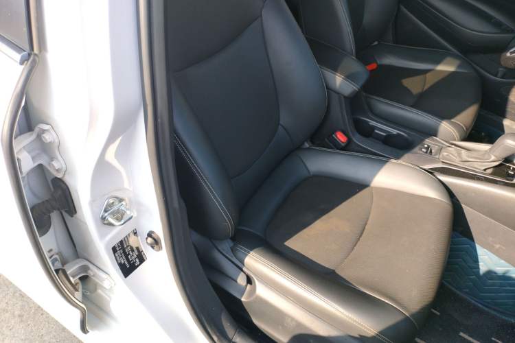 Used Toyota Corolla 2021 TNGA 1.5L CVT Pioneer Edition Right Front Seat