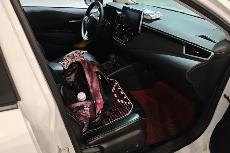 Used Toyota Corolla 2021 1.2T S-CVT Elite PLUS Edition Right Front Seat
