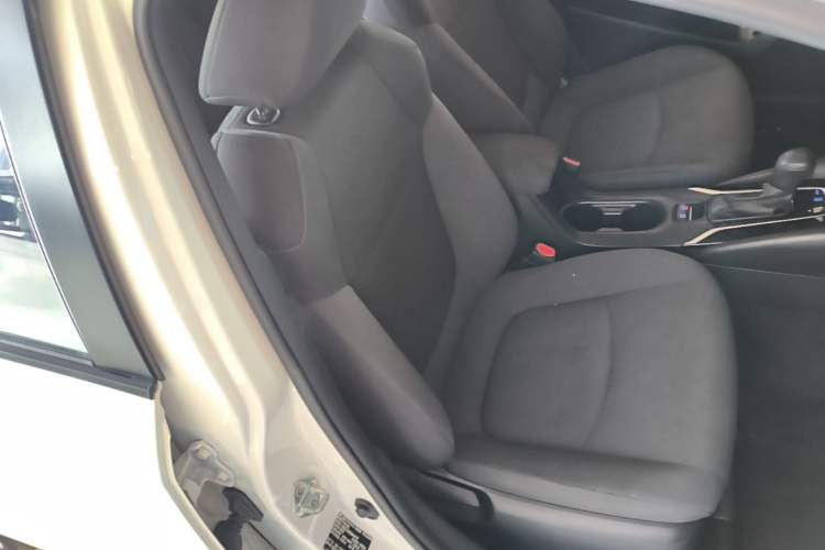 Used Toyota Corolla 2021 TNGA 1.5L CVT Elite Edition Right Front Seat