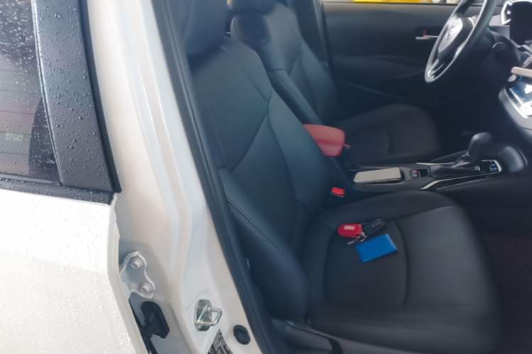 Used Toyota Corolla 2021 1.2T S-CVT Elite PLUS Edition Right Front Seat