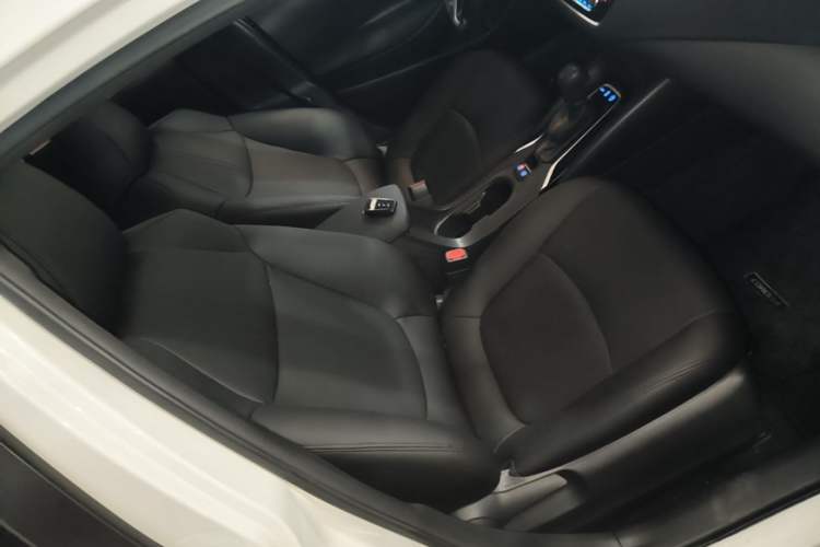 Used Toyota Corolla 2021 1.2T S-CVT Elite PLUS Edition Right Front Seat
