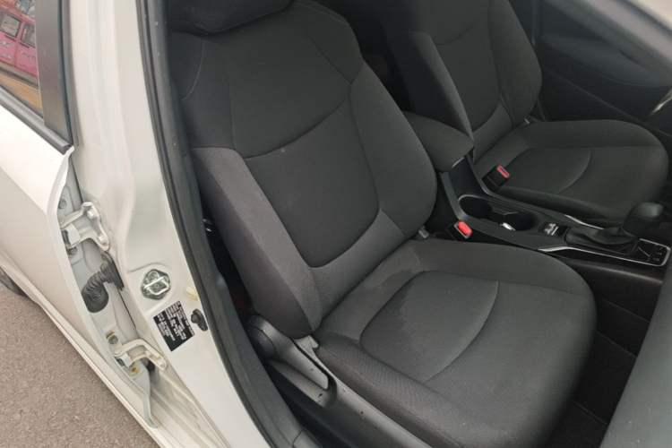 Used Toyota Corolla 2021 1.2T S-CVT Elite Edition Right Front Seat