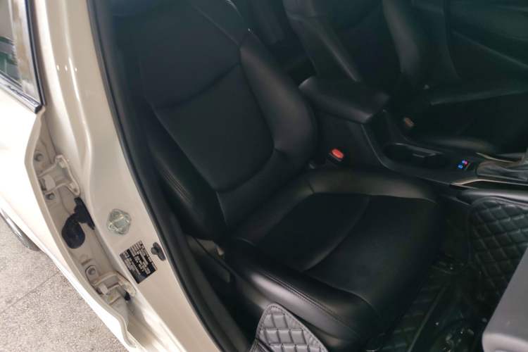 Used Toyota Corolla 2021 1.2T S-CVT Elite PLUS Edition Right Front Seat