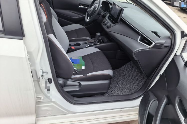 Used Toyota Corolla 2021 1.2T S-CVT Pioneer PLUS Edition Right Front Seat