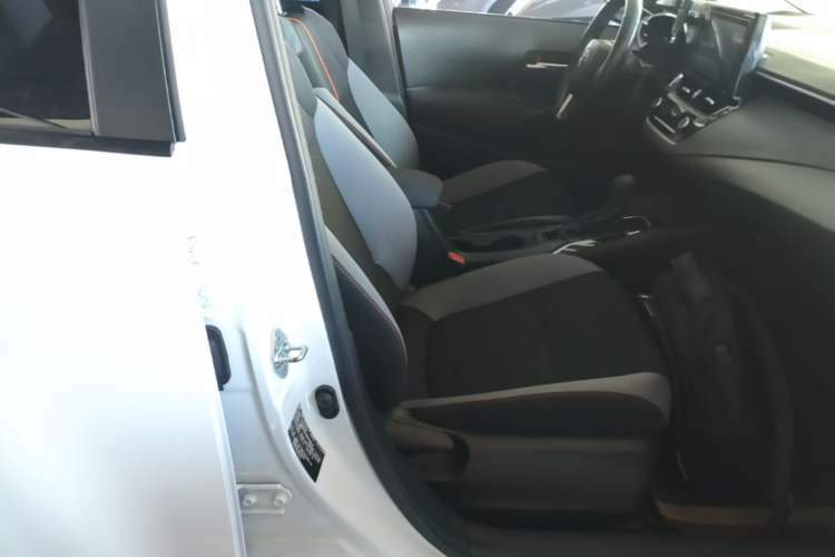 Used Toyota Corolla 2021 1.2T S-CVT Elite PLUS Edition Right Front Seat
