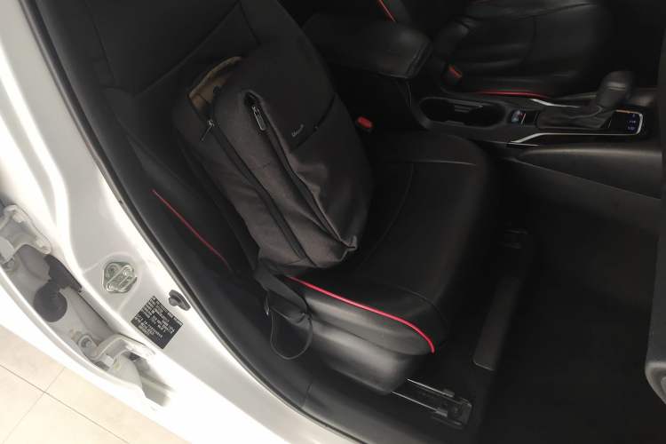 Used Toyota Corolla 2021 1.2T S-CVT Elite Edition Right Front Seat