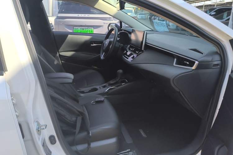 Used Toyota Corolla 2021 1.2T S-CVT Elite PLUS Edition Right Front Seat