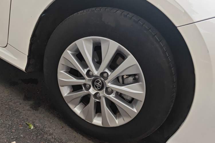 Used Toyota Corolla 2021 TNGA 1.5L CVT Pioneer Edition Right Front Wheel Hub