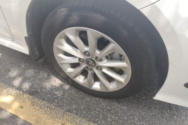 Used Toyota Corolla 2021 1.2T S-CVT Luxury Edition Right Front Wheel Hub