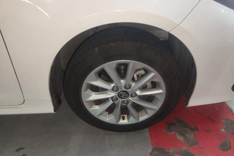 Used Toyota Corolla 2021 1.2T S-CVT Luxury Edition Right Front Wheel Hub