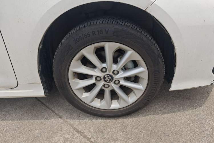 Used Toyota Corolla 2021 1.2T S-CVT Elite PLUS Edition Right Front Wheel Hub