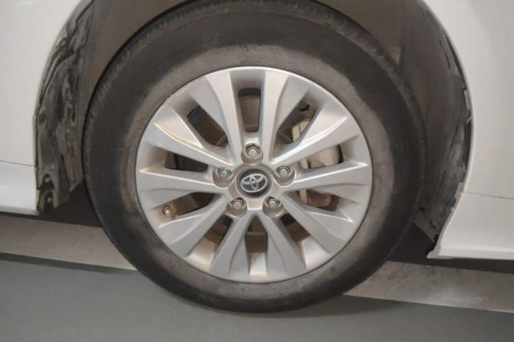 Used Toyota Corolla 2021 1.2T S-CVT Elite Edition Right Front Wheel Hub