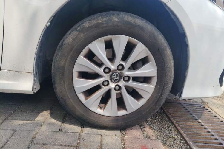 Used Toyota Corolla 2021 1.2T S-CVT Elite Edition Right Front Wheel Hub