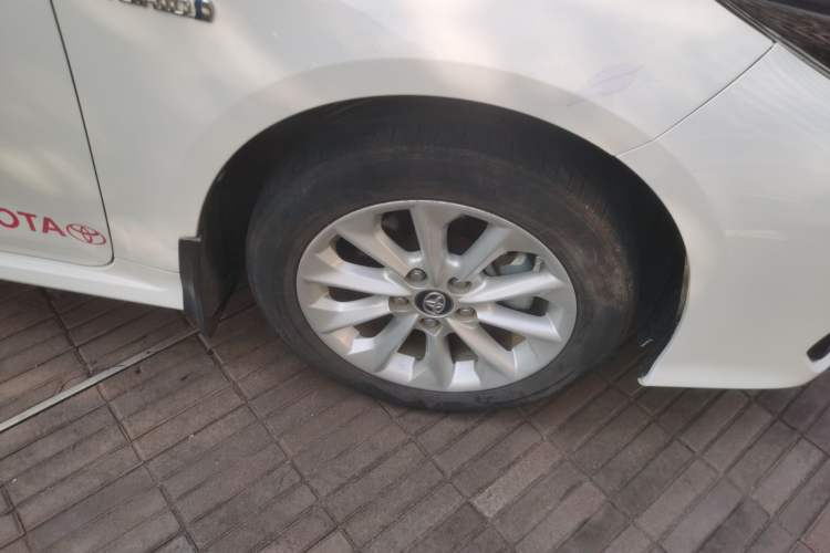 Used Toyota Corolla 2021 Dual-Motor 1.8L E-CVT Elite Edition Right Front Wheel Hub