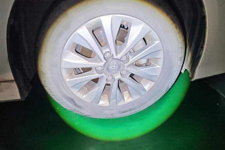Used Toyota Corolla 2021 1.2T S-CVT Pioneer Edition Right Front Wheel Hub