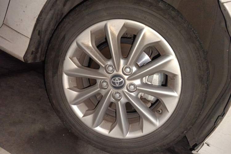 Used Toyota Corolla 2021 1.2T S-CVT Elite PLUS Edition Right Front Wheel Hub