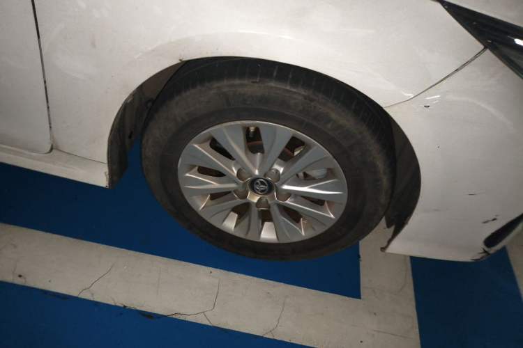 Used Toyota Corolla 2021 TNGA 1.5L CVT Elite Edition Right Front Wheel Hub