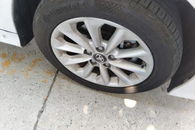 Used Toyota Corolla 2021 Dual-Motor 1.8L E-CVT Elite Edition Right Front Wheel Hub