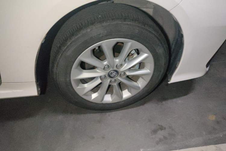 Used Toyota Corolla 2021 1.2T S-CVT Luxury Edition Right Front Wheel Hub
