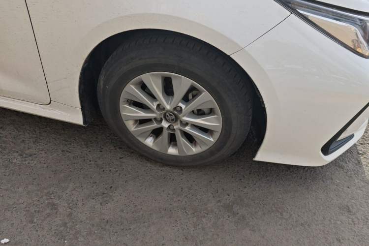 Used Toyota Corolla 2021 TNGA 1.5L CVT Elite Edition Right Front Wheel Hub
