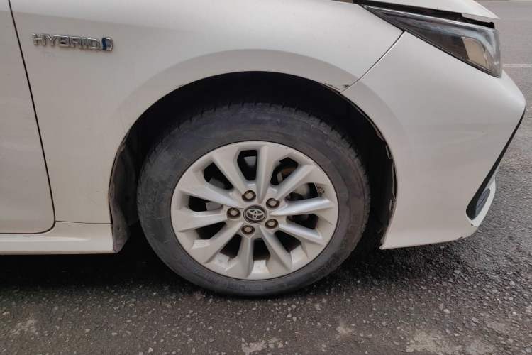 Used Toyota Corolla 2021 Dual-Motor 1.8L E-CVT Elite Edition Right Front Wheel Hub