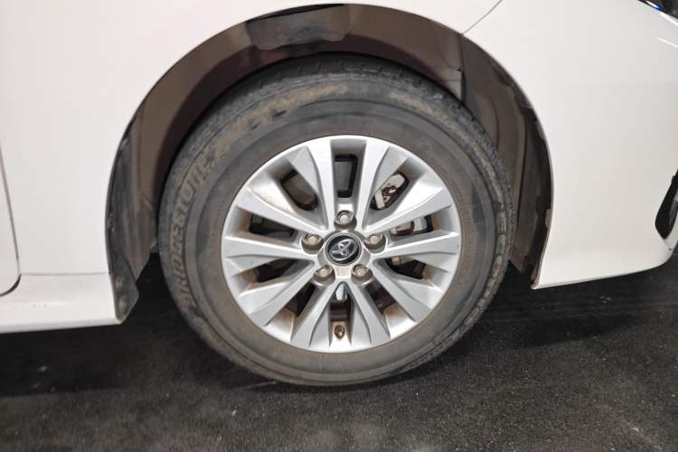 Used Toyota Corolla 2021 1.2T S-CVT Elite Edition Right Front Wheel Hub