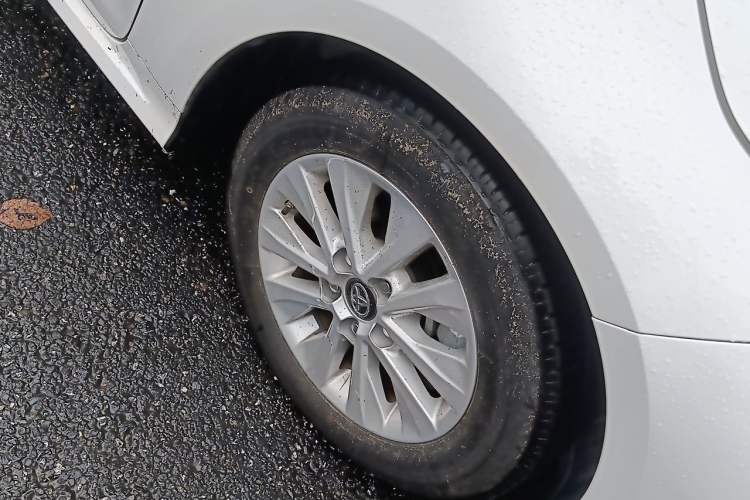 Used Toyota Corolla 2021 TNGA 1.5L CVT Elite Edition Right Front Wheel Hub