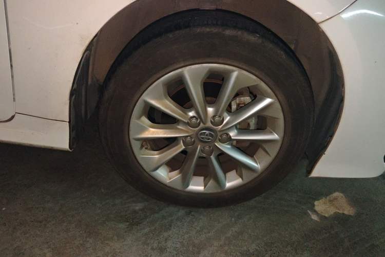 Used Toyota Corolla 2021 1.2T S-CVT Elite PLUS Edition Right Front Wheel Hub