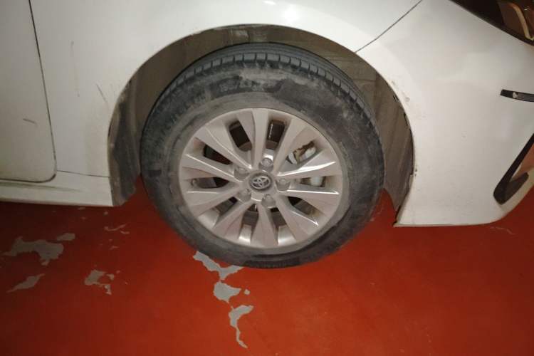 Used Toyota Corolla 2021 1.2T S-CVT Pioneer PLUS Edition Right Front Wheel Hub