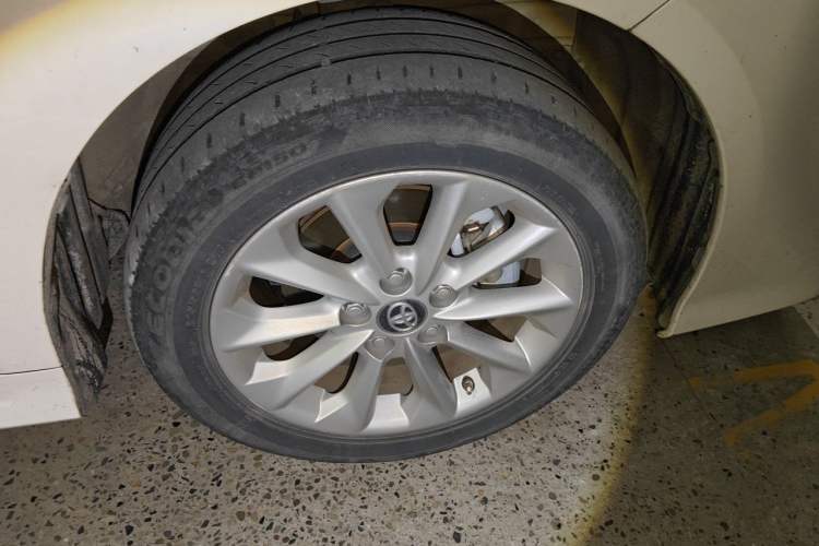 Used Toyota Corolla 2021 1.2T S-CVT Elite PLUS Edition Right Front Wheel Hub