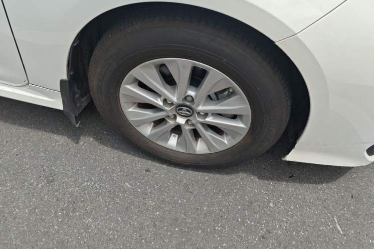 Used Toyota Corolla 2021 TNGA 1.5L CVT Pioneer Edition Right Front Wheel Hub