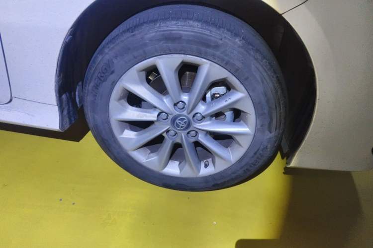 Used Toyota Corolla 2021 1.2T S-CVT Elite PLUS Edition Right Front Wheel Hub