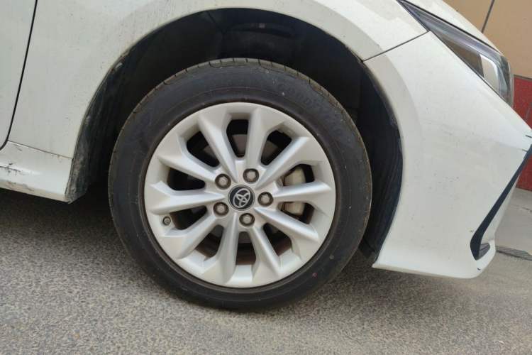Used Toyota Corolla 2021 1.2T S-CVT Luxury Edition Right Front Wheel Hub