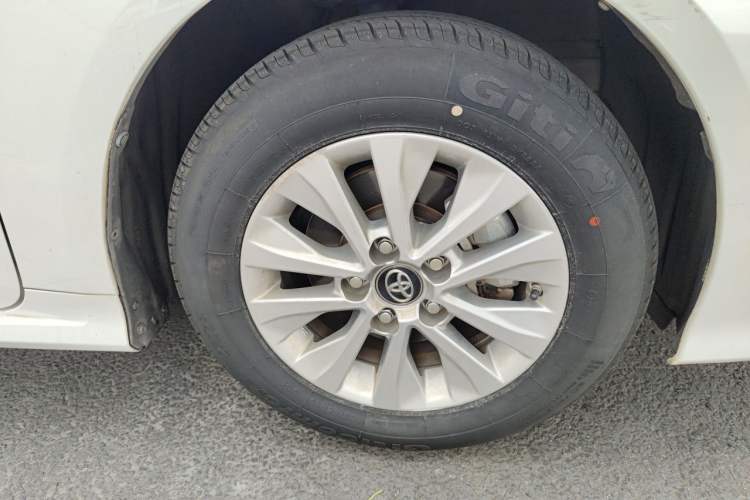 Used Toyota Corolla 2021 1.2T S-CVT Elite Edition Right Front Wheel Hub