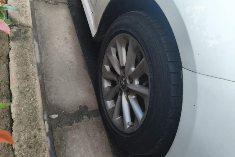 Used Toyota Corolla 2021 1.2T S-CVT Elite PLUS Edition Right Front Wheel Hub