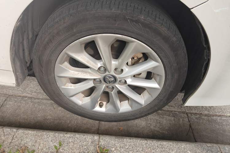 Used Toyota Corolla 2021 1.2T S-CVT Elite Edition Right Front Wheel Hub