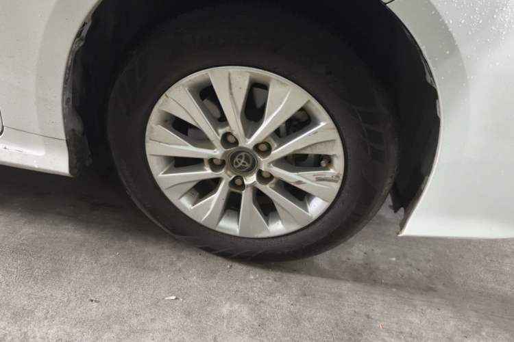Used Toyota Corolla 2021 1.2T S-CVT Pioneer PLUS Edition Right Front Wheel Hub