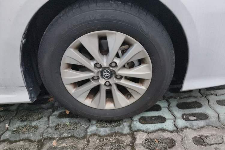 Used Toyota Corolla 2021 TNGA 1.5L CVT Elite Edition Right Front Wheel Hub