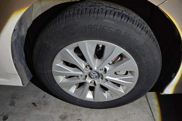 Used Toyota Corolla 2021 1.2T S-CVT Pioneer Edition Right Front Wheel Hub