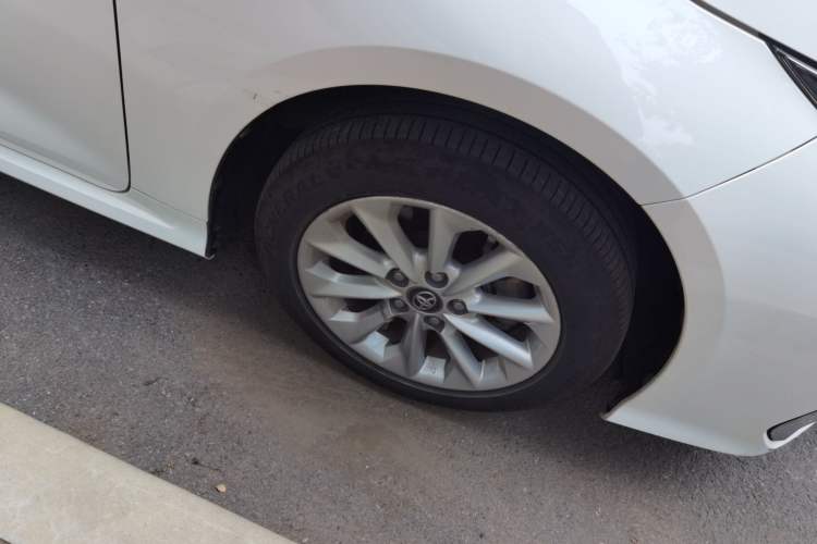 Used Toyota Corolla 2021 1.2T S-CVT Luxury Edition Right Front Wheel Hub
