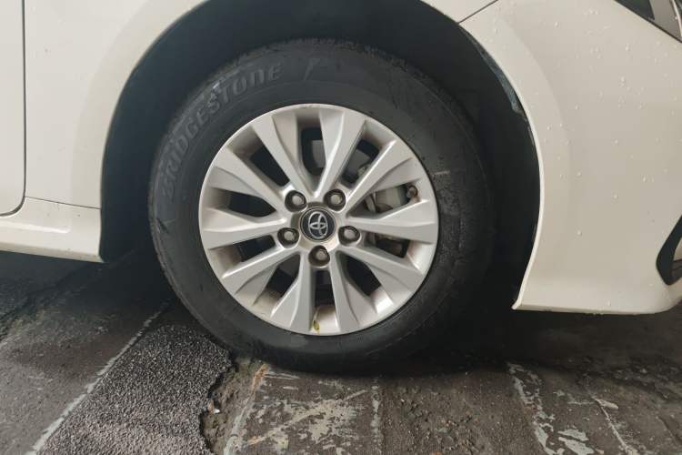 Used Toyota Corolla 2021 1.2T S-CVT Elite Edition Right Front Wheel Hub
