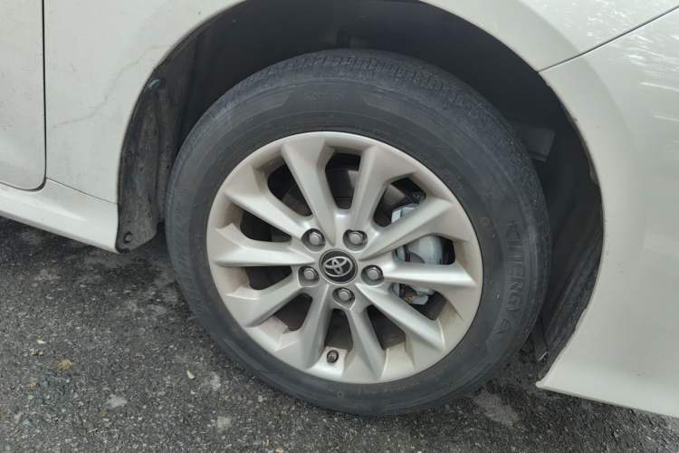 Used Toyota Corolla 2021 1.2T S-CVT Elite PLUS Edition Right Front Wheel Hub
