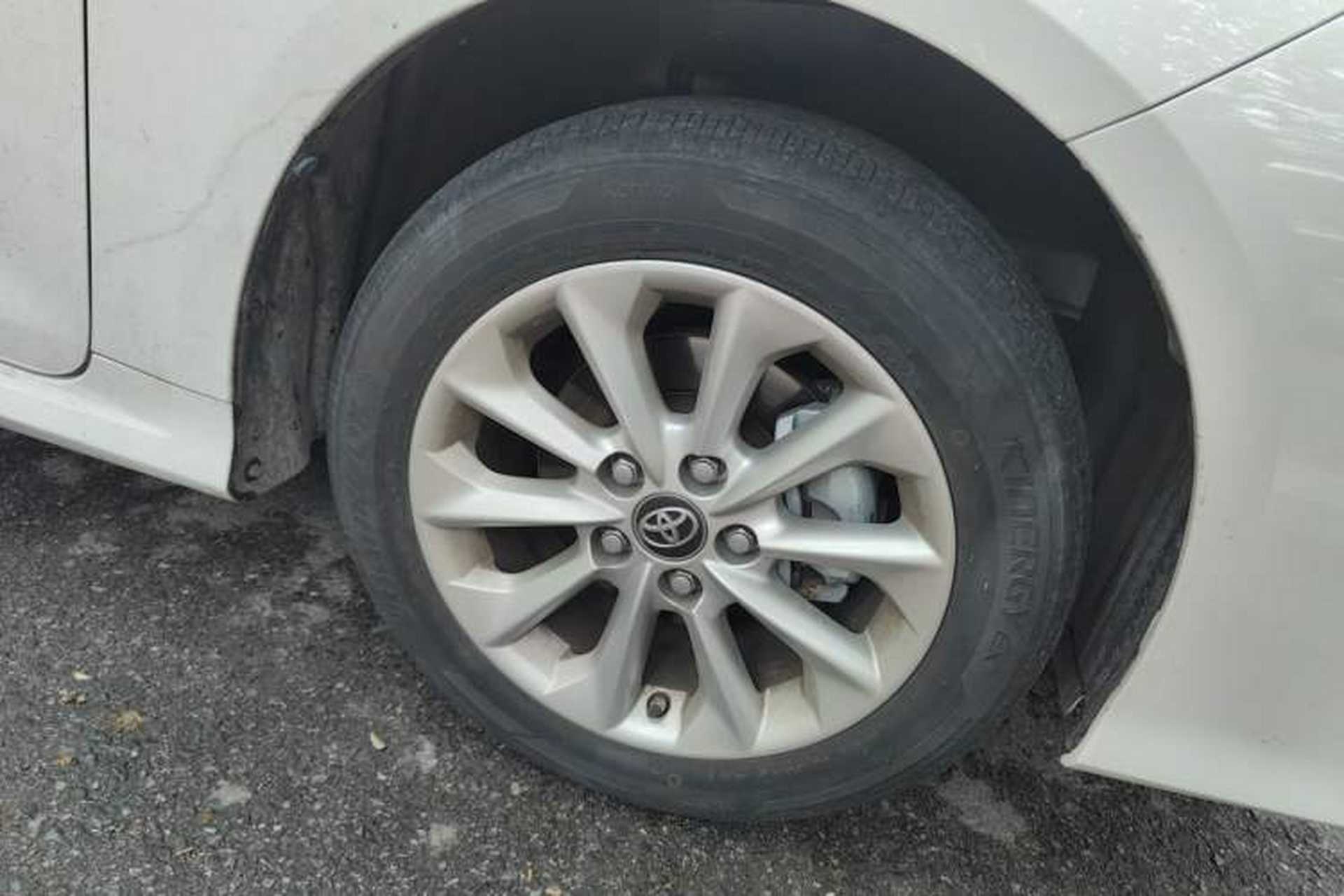 Used Toyota Corolla 2021 1.2T S-CVT Elite PLUS Edition Right Front Wheel Hub