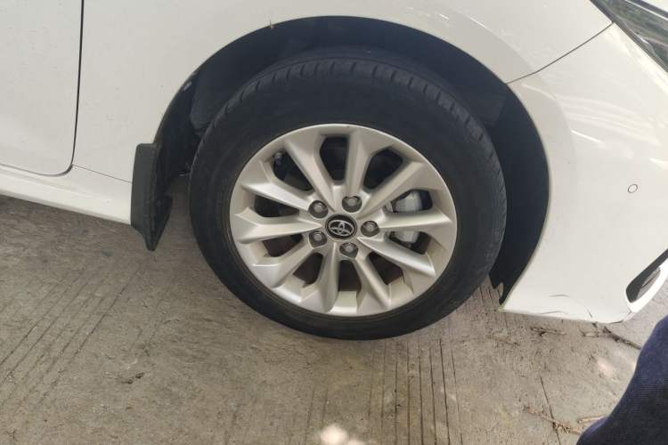 Used Toyota Corolla 2021 1.2T S-CVT Elite PLUS Edition Right Front Wheel Hub
