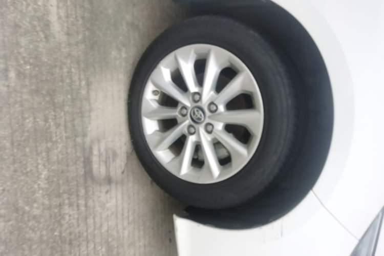 Used Toyota Corolla 2021 1.2T S-CVT Elite Edition Right Front Wheel Hub