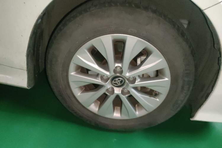 Used Toyota Corolla 2021 TNGA 1.5L CVT Pioneer Edition Right Front Wheel Hub