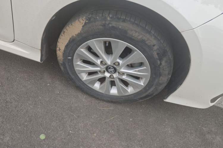 Used Toyota Corolla 2021 1.2T S-CVT Pioneer PLUS Edition Right Front Wheel Hub