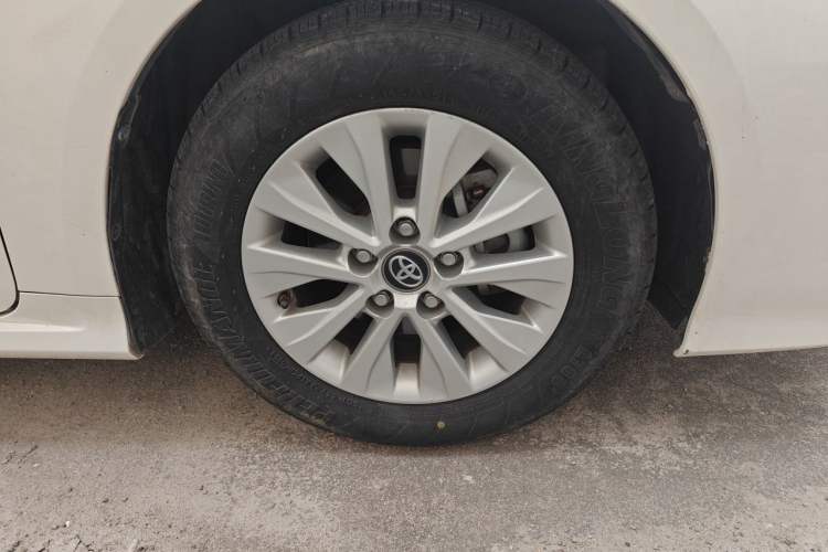 Used Toyota Corolla 2021 TNGA 1.5L CVT Elite Edition Right Front Wheel Hub