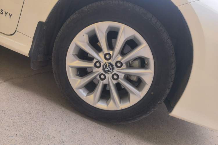 Used Toyota Corolla 2021 1.2T S-CVT Elite PLUS Edition Right Front Wheel Hub